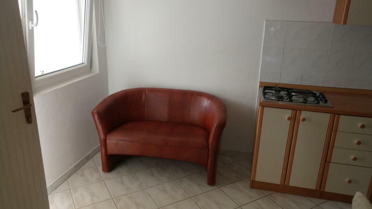 Apartments Ante Вир Екстер'єр фото