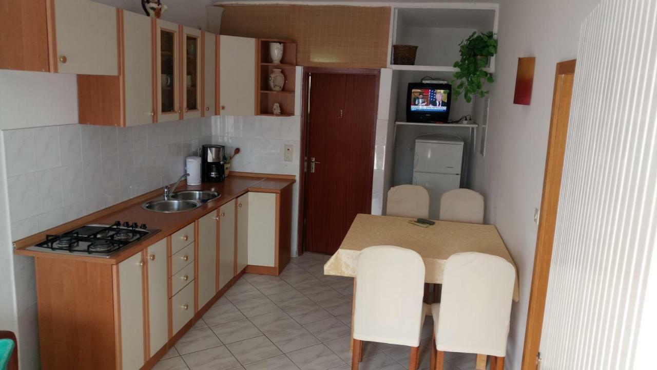 Apartments Ante Вир Екстер'єр фото